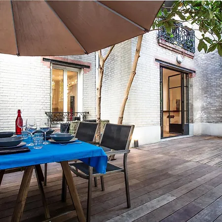 Luxury Jungle Loft With Private Garden, Jacuzzi & Hammam *