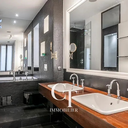 Luxury Jungle Loft With Private Garden, Jacuzzi & Hammam *