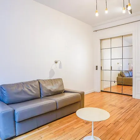 Luxury Jungle Loft With Private Garden, Jacuzzi & Hammam