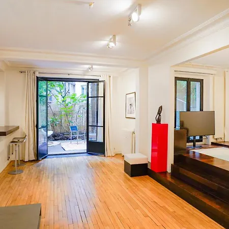 Luxury Jungle Loft With Private Garden, Jacuzzi & Hammam Daire