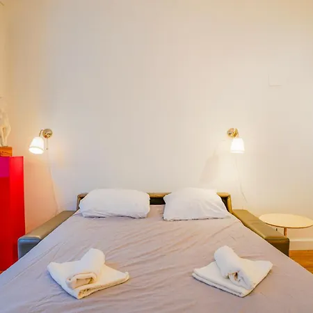 Daire Luxury Jungle Loft With Private Garden, Jacuzzi & Hammam